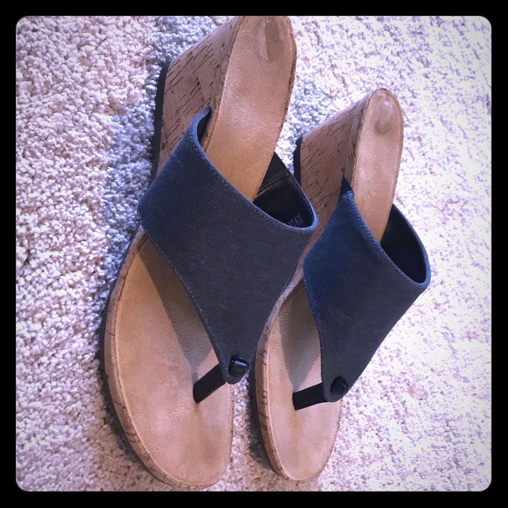 Denim Aerosoles wedges size 9.5